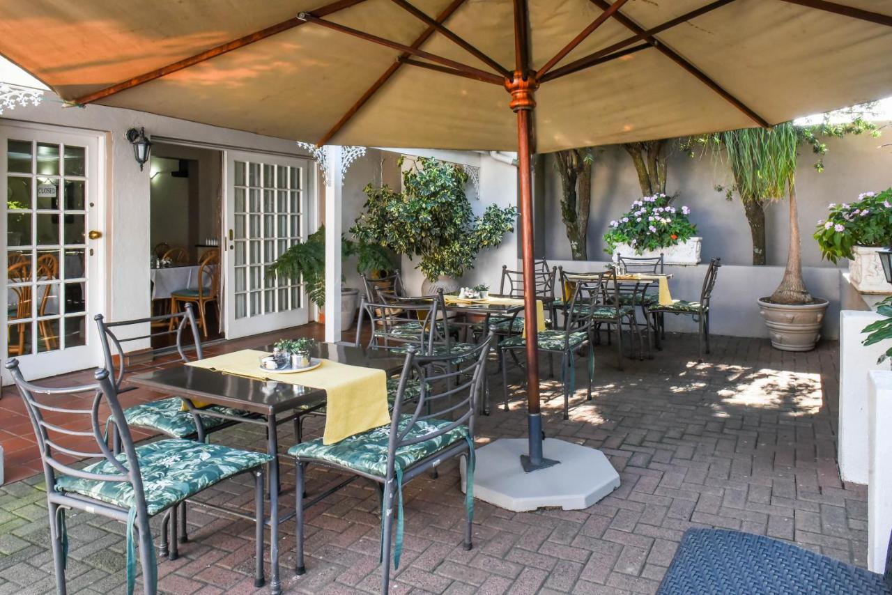 Oxford Lodge Vryheid Exterior photo