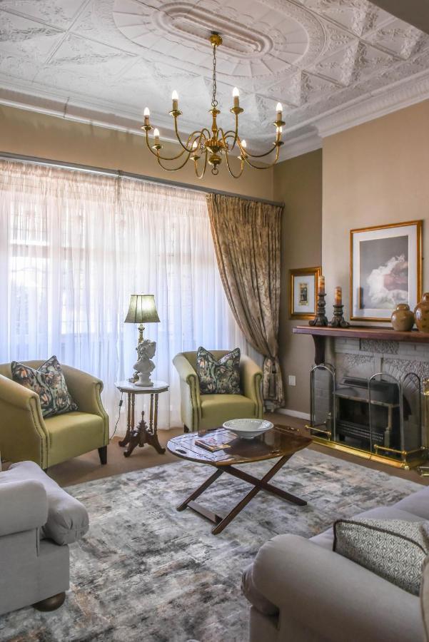 Oxford Lodge Vryheid Exterior photo