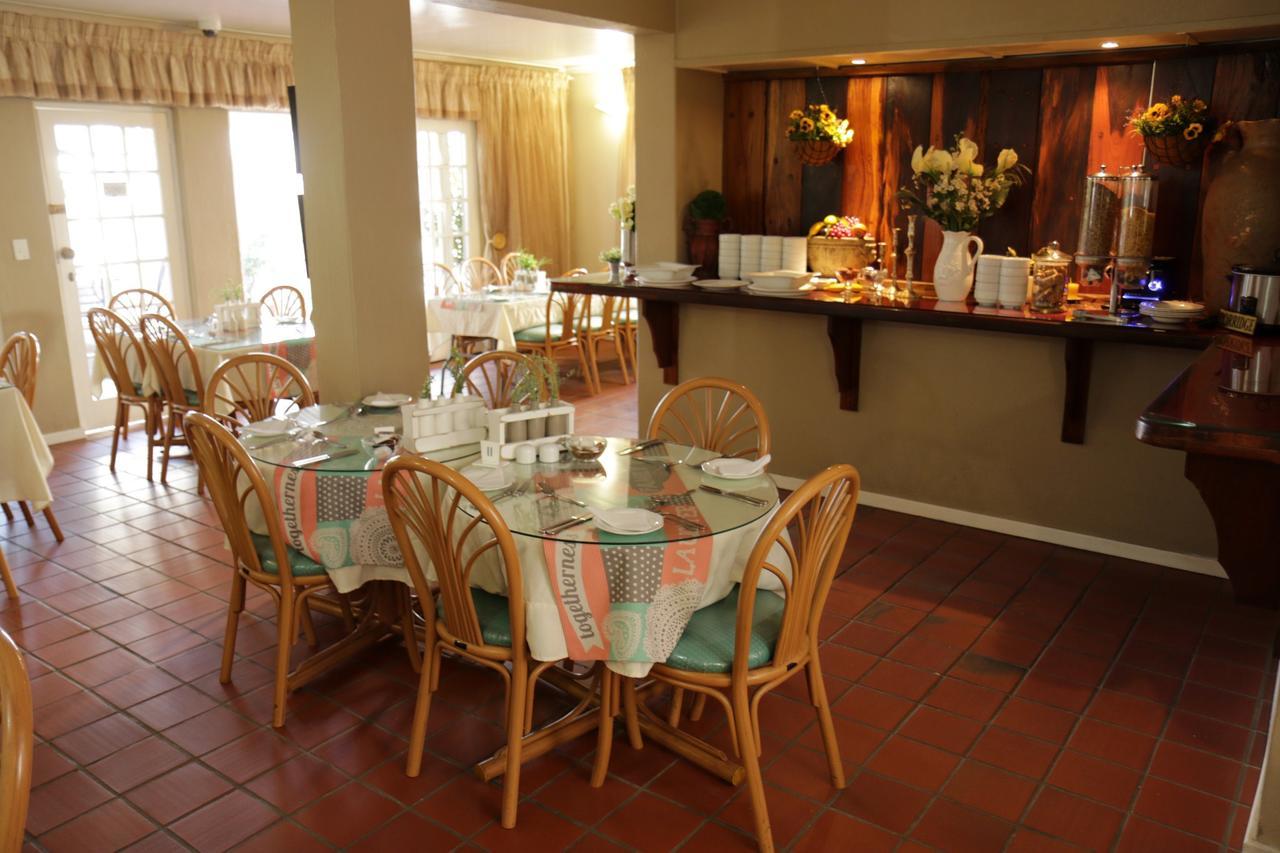 Oxford Lodge Vryheid Exterior photo