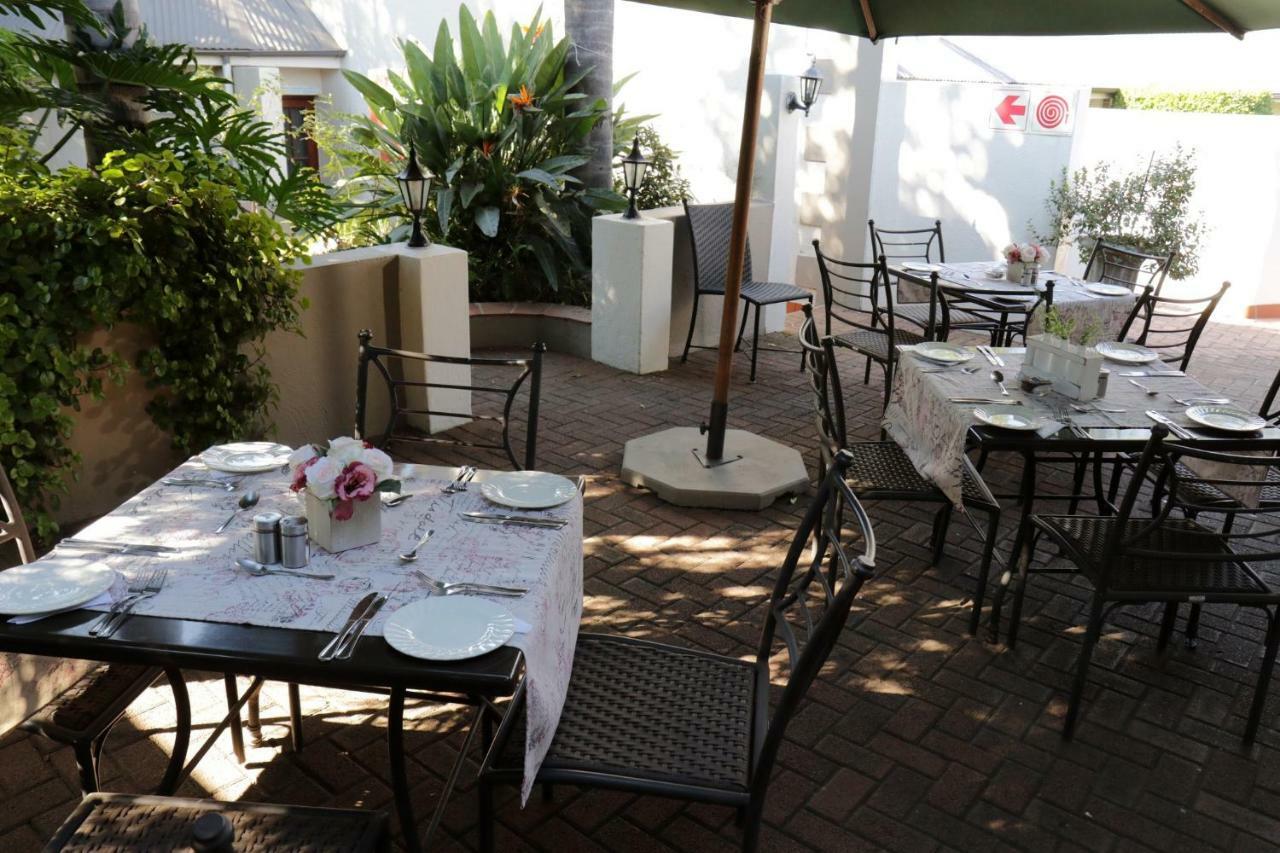 Oxford Lodge Vryheid Exterior photo